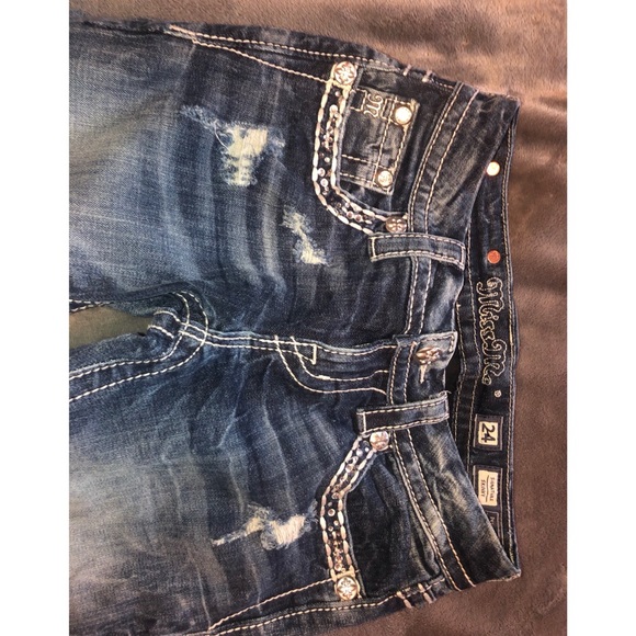 buckle miss me jeans